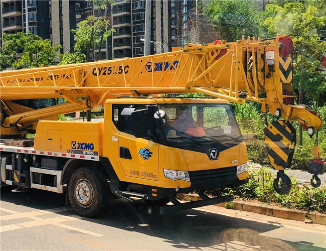 建邺区大件设备吊装租赁吊车